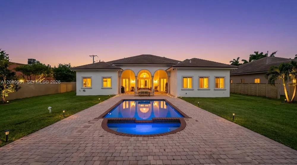 4025 SW 128th Ave Miami, FL 33175