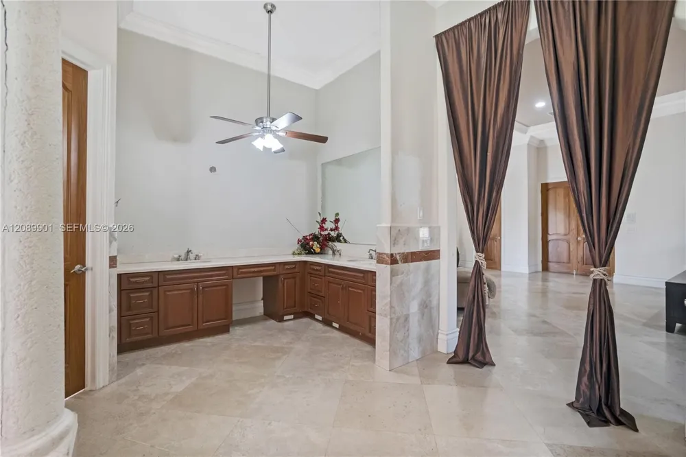 4025 SW 128th Ave Miami, FL 33175