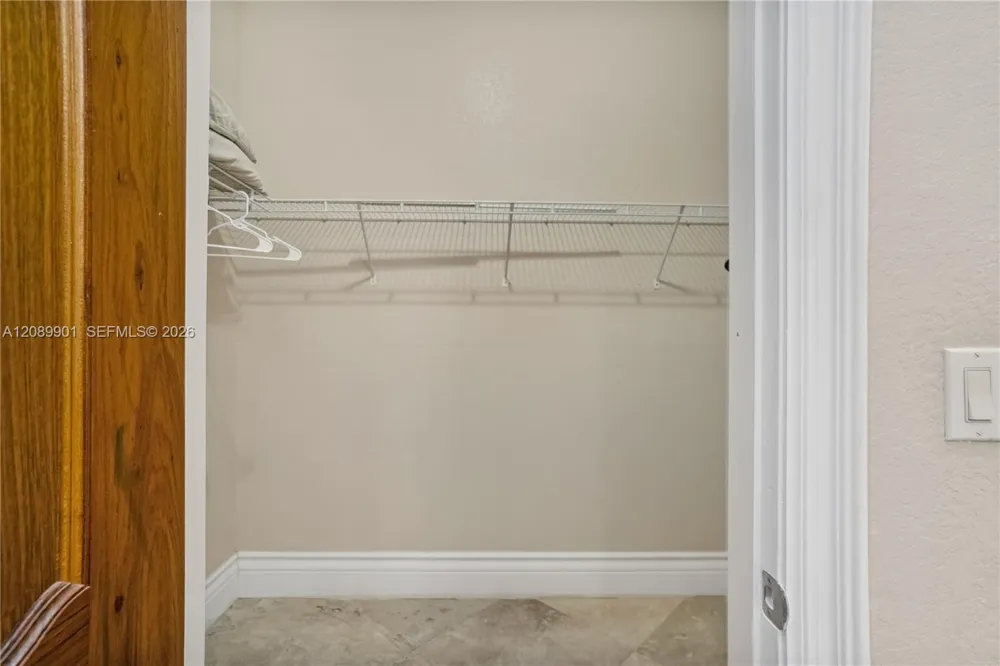 4025 SW 128th Ave Miami, FL 33175