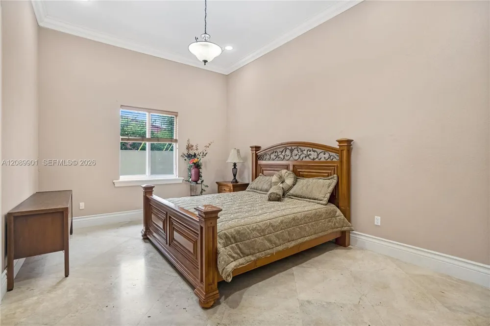 4025 SW 128th Ave Miami, FL 33175