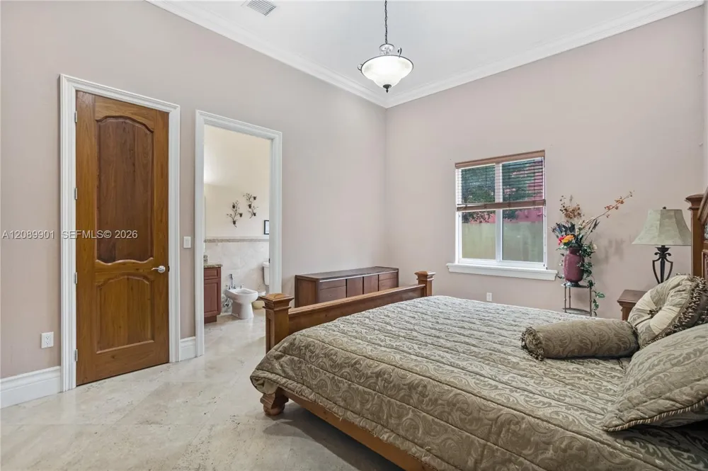 4025 SW 128th Ave Miami, FL 33175