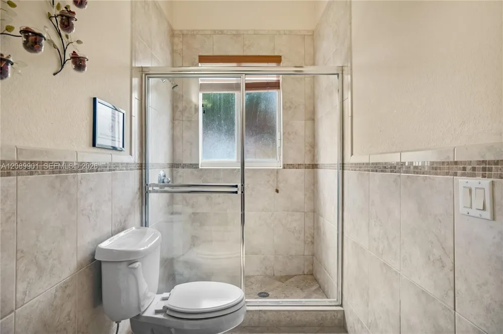 4025 SW 128th Ave Miami, FL 33175