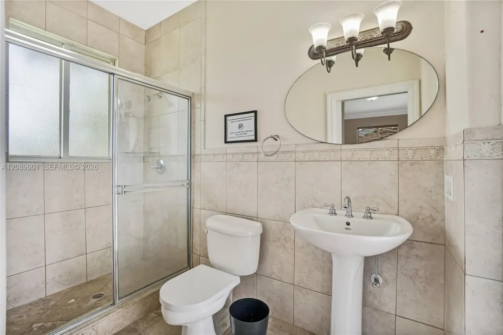 4025 SW 128th Ave Miami, FL 33175