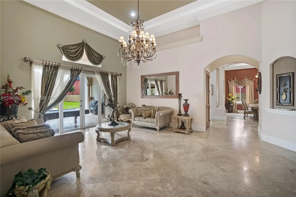 4025 SW 128th Ave Miami, FL 33175