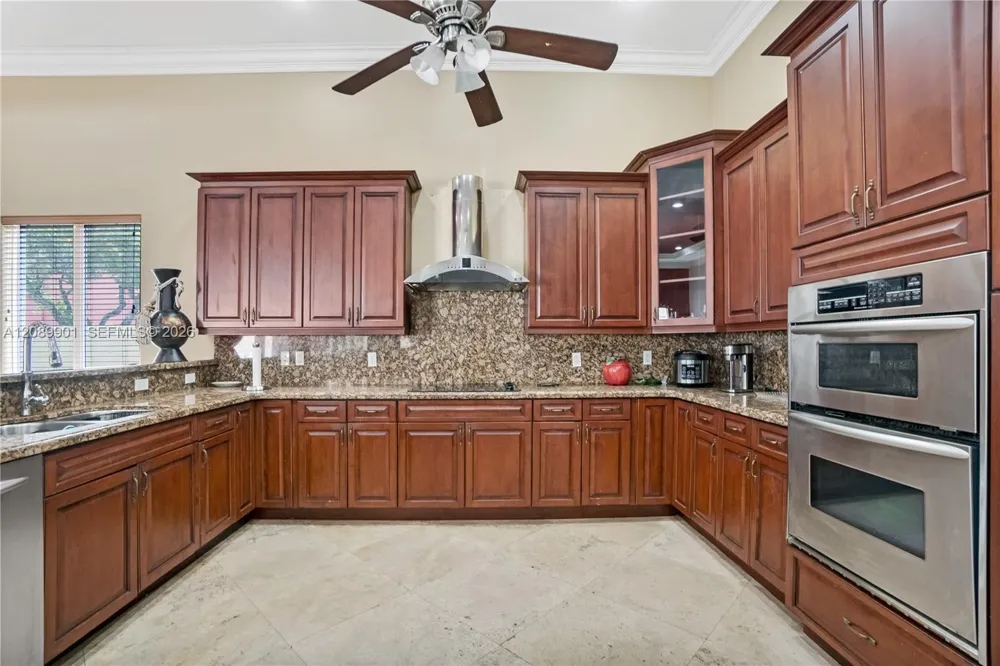 4025 SW 128th Ave Miami, FL 33175
