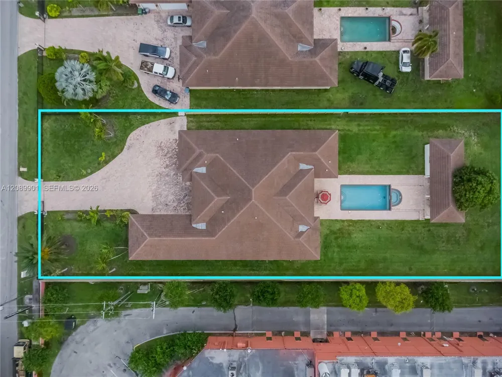 4025 SW 128th Ave Miami, FL 33175