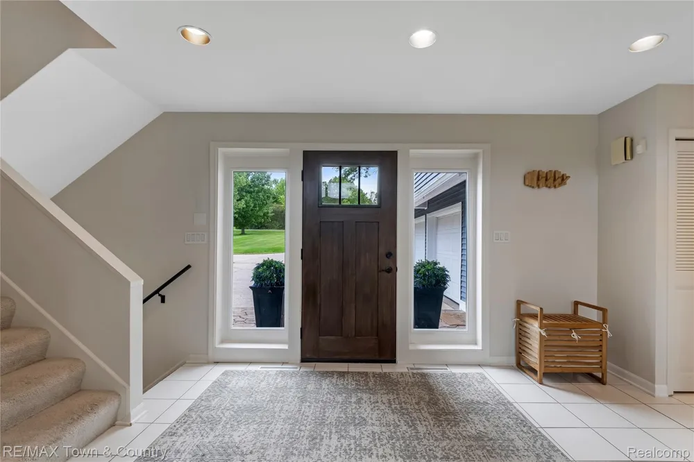 7492 River Road Flushing Charter Township, MI 48433