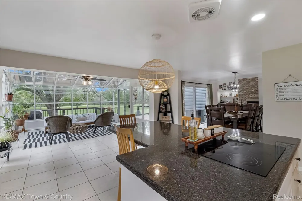 7492 River Road Flushing Charter Township, MI 48433