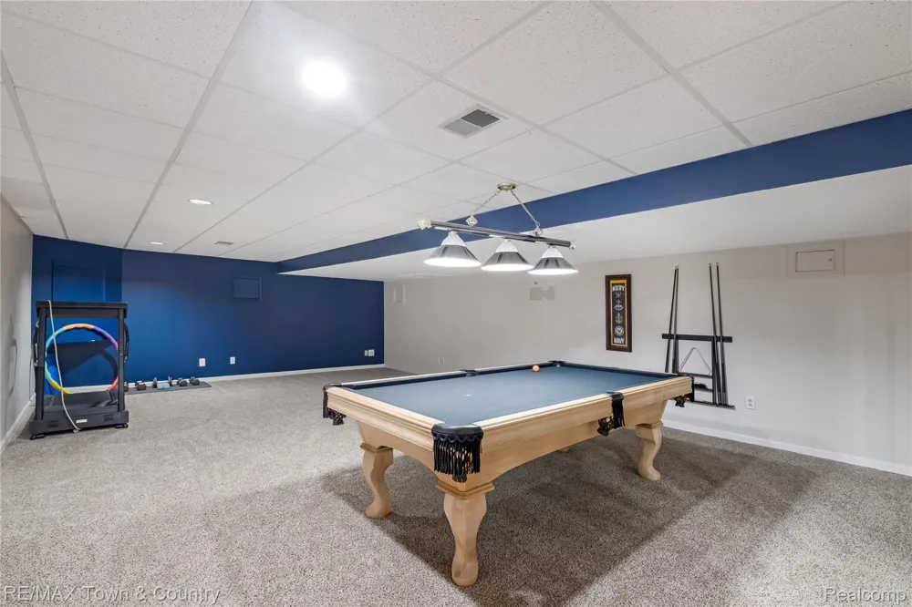 7492 River Road Flushing Charter Township, MI 48433