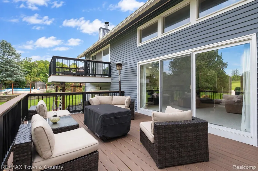 7492 River Road Flushing Charter Township, MI 48433