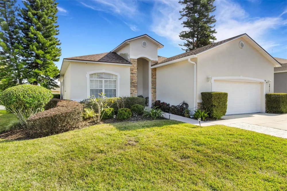2617 HICKORY VIEW LOOP Lakeland, FL 33813