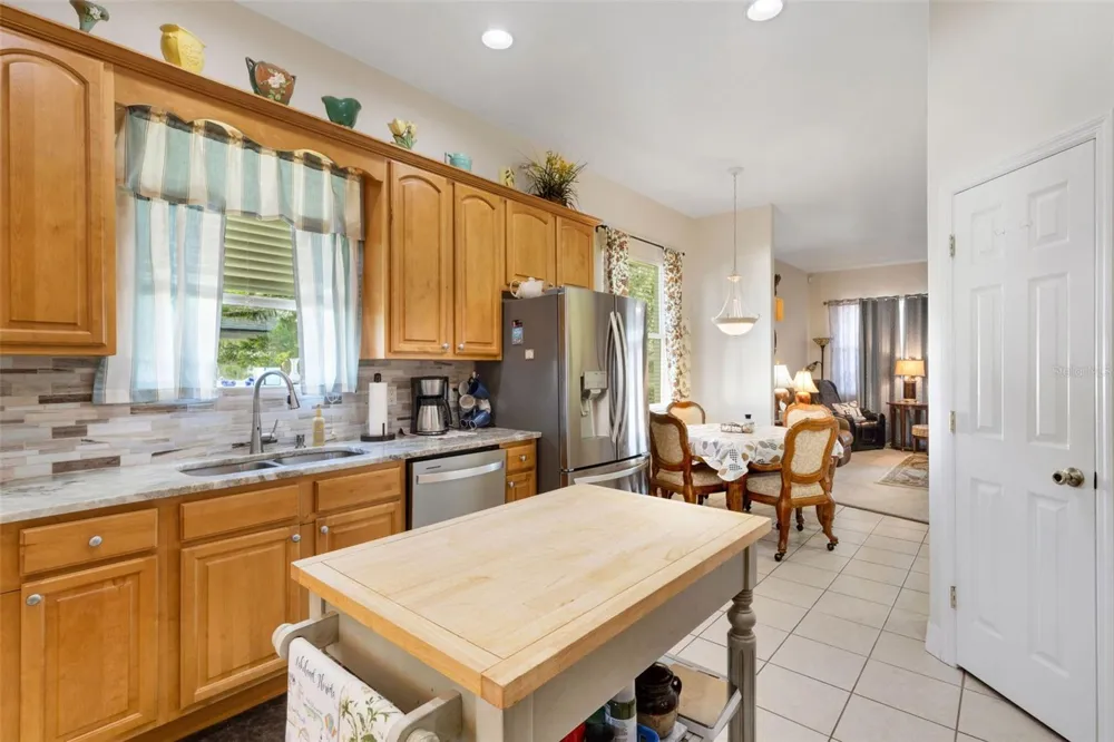 2617 HICKORY VIEW LOOP Lakeland, FL 33813
