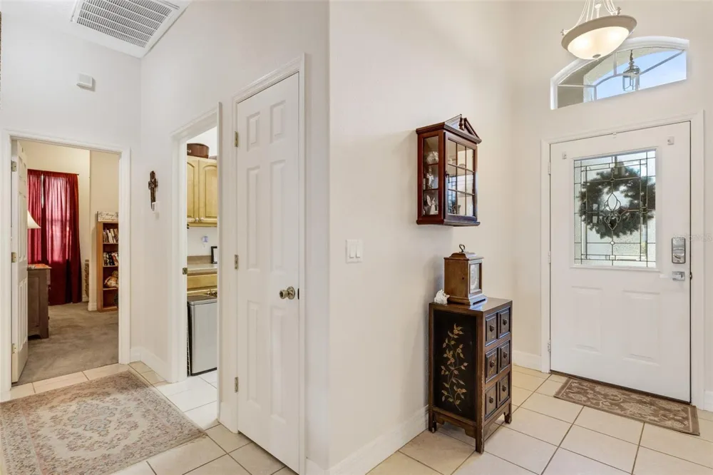 2617 HICKORY VIEW LOOP Lakeland, FL 33813