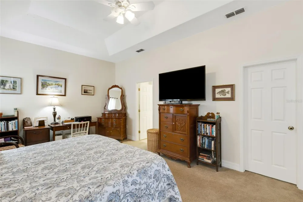 2617 HICKORY VIEW LOOP Lakeland, FL 33813
