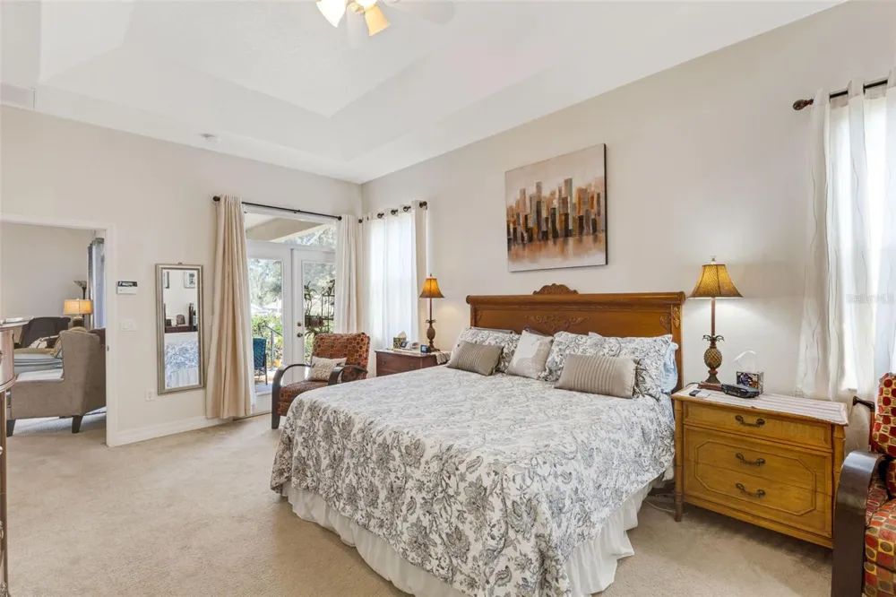 2617 HICKORY VIEW LOOP Lakeland, FL 33813