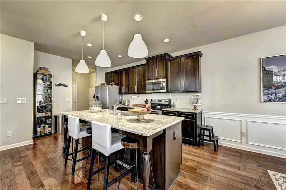 2245 Black Pebble Circle Buford, GA 30519
