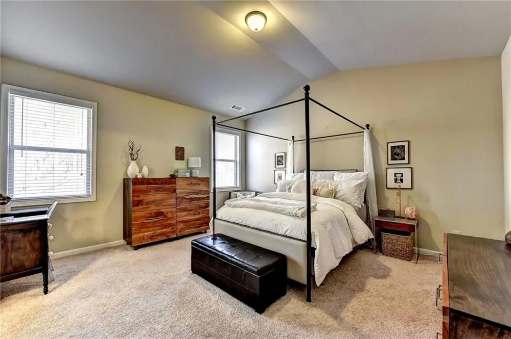 2245 Black Pebble Circle Buford, GA 30519