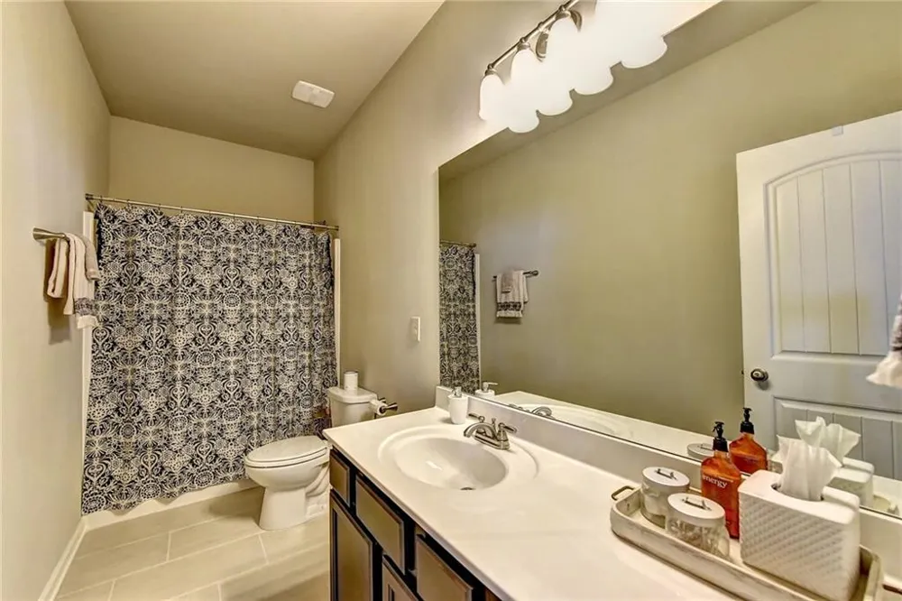 2245 Black Pebble Circle Buford, GA 30519