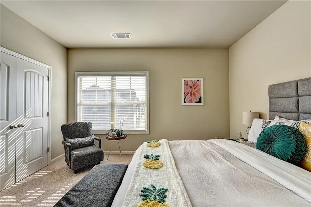 2245 Black Pebble Circle Buford, GA 30519