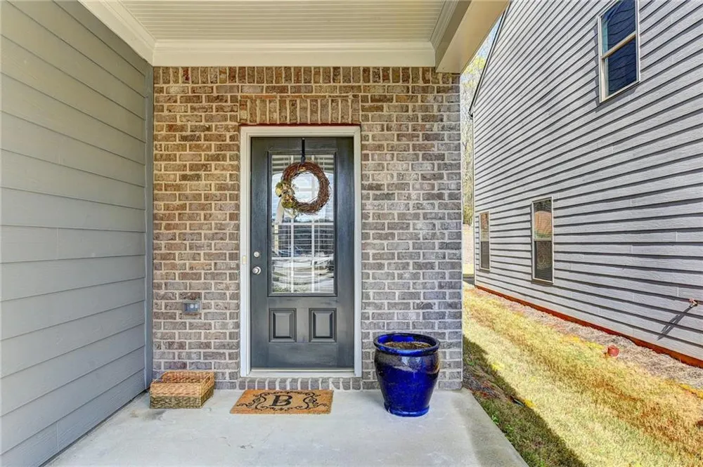 2245 Black Pebble Circle Buford, GA 30519
