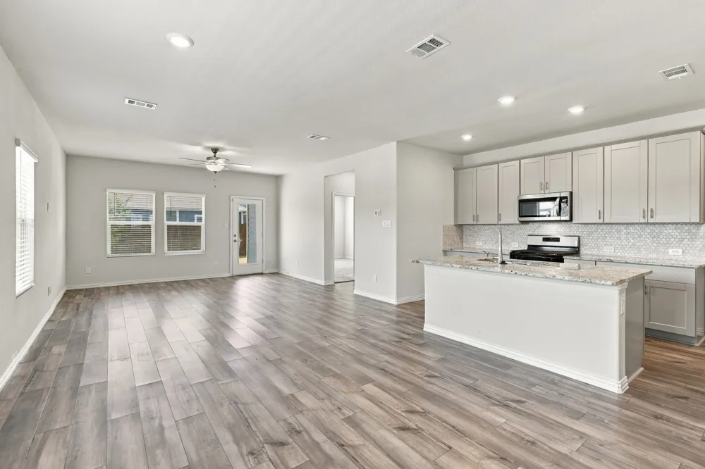 1801 Ash Oak Lane Forney, TX 75126