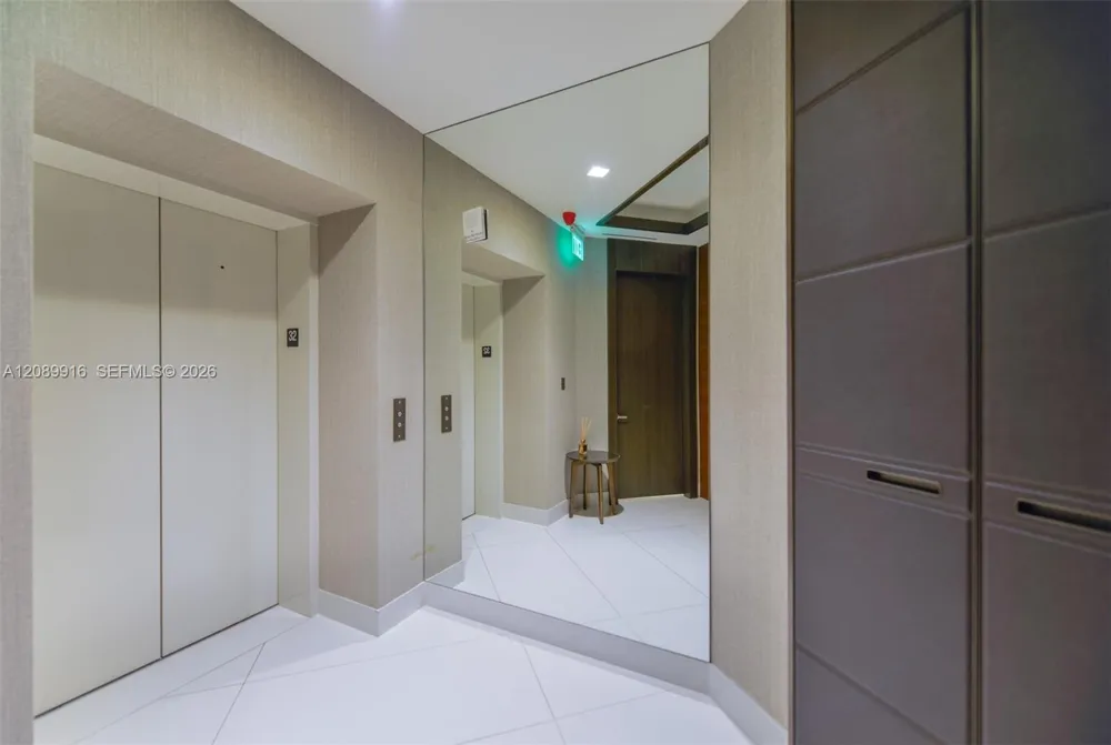 16047 Collins Ave #3204 Sunny Isles Beach, FL 33160