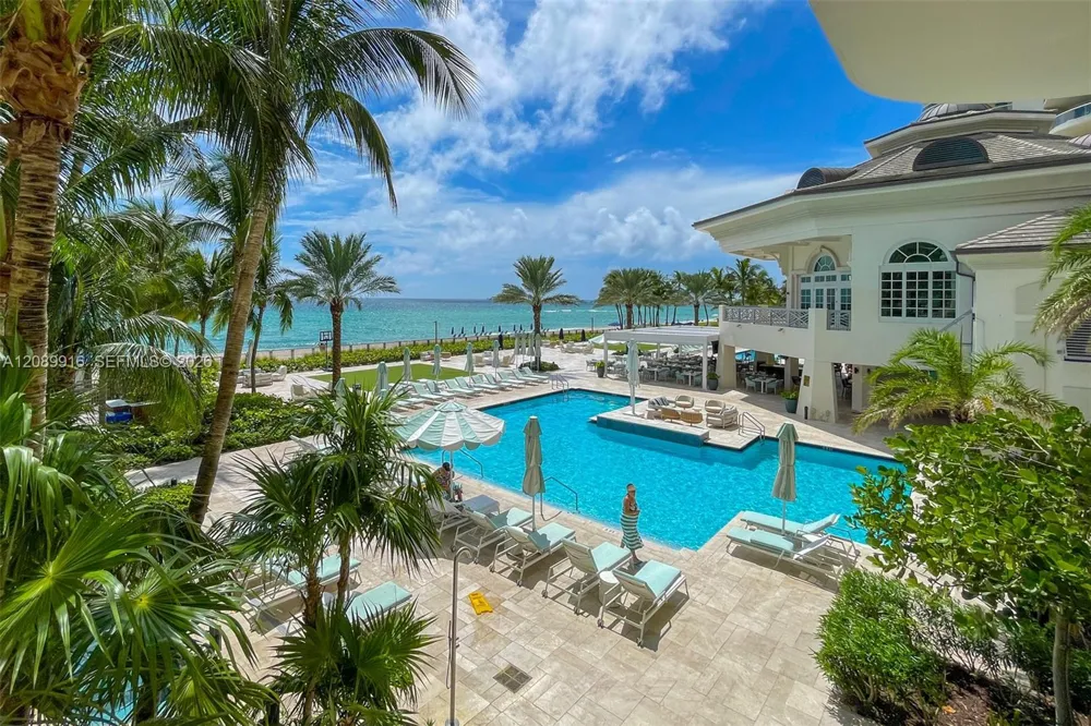 16047 Collins Ave #3204 Sunny Isles Beach, FL 33160