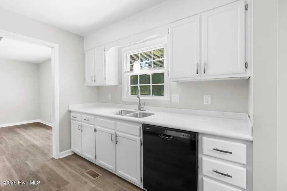420 Pine Valley Road Jacksonville, NC 28546