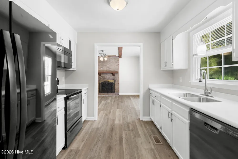 420 Pine Valley Road Jacksonville, NC 28546