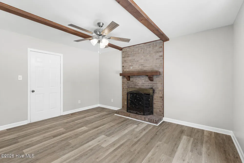 420 Pine Valley Road Jacksonville, NC 28546