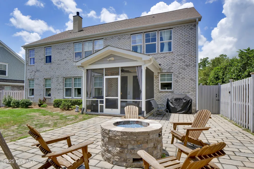 837 Bedminister Lane Wilmington, NC 28405