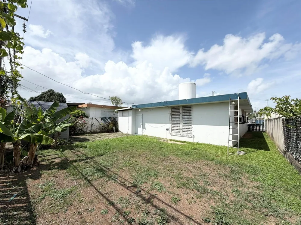 DIEGO SALCEDO ST. FAIRVIEW DEV. #1873 San Juan, PR 00926