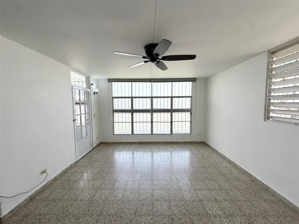 DIEGO SALCEDO ST. FAIRVIEW DEV. #1873 San Juan, PR 00926