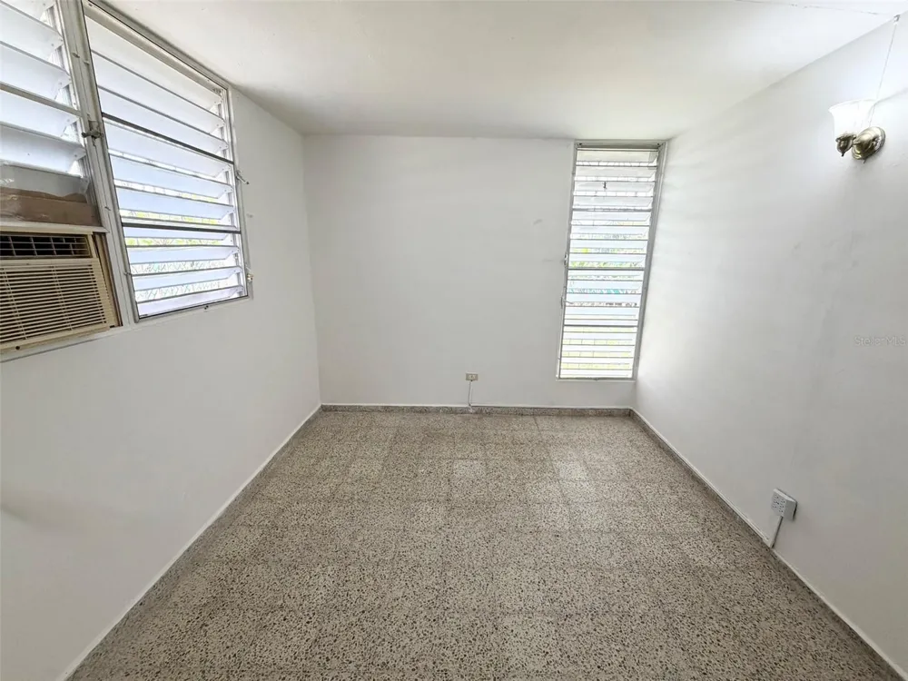 DIEGO SALCEDO ST. FAIRVIEW DEV. #1873 San Juan, PR 00926