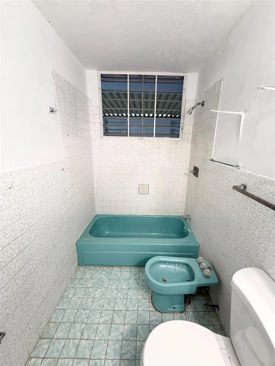 DIEGO SALCEDO ST. FAIRVIEW DEV. #1873 San Juan, PR 00926