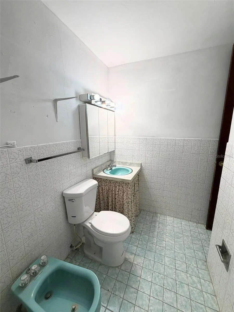 DIEGO SALCEDO ST. FAIRVIEW DEV. #1873 San Juan, PR 00926