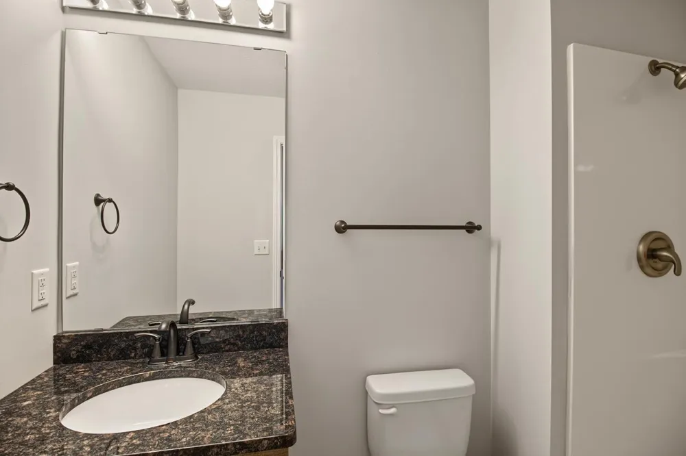 1662 Minnehaha Avenue E Saint Paul, MN 55106
