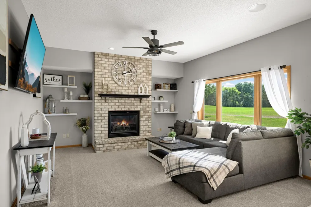 20511 Islandview Circle Lakeville, MN 55044