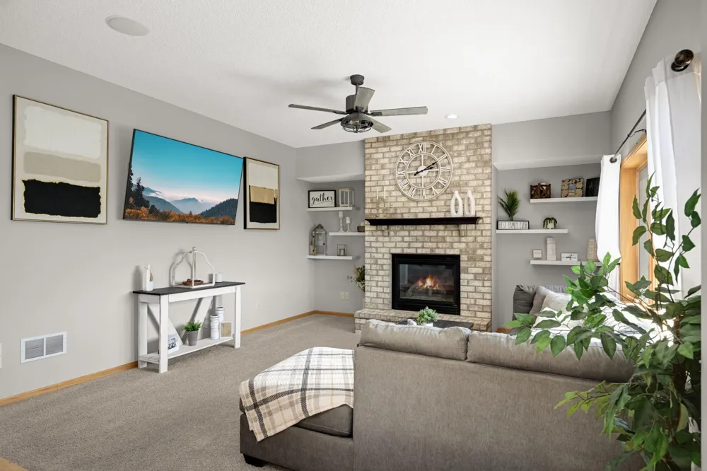 20511 Islandview Circle Lakeville, MN 55044