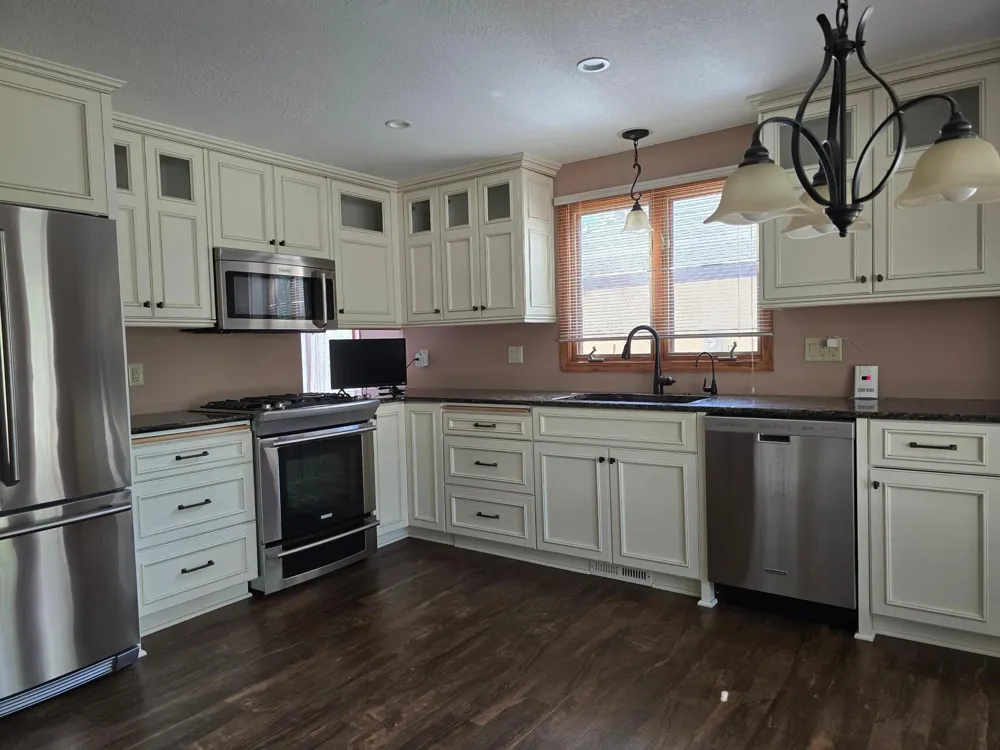 8213 Pleasant View Court Mounds View, MN 55112