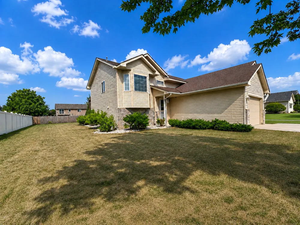 477 Shannon Drive Big Lake, MN 55309