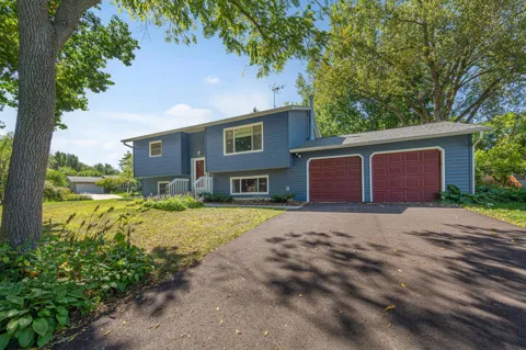 759 Lathrop Drive
