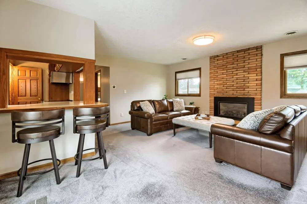 227 Dawn Avenue Shoreview, MN 55126