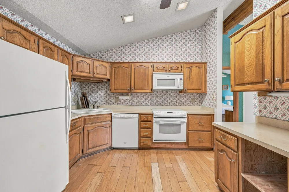 4017 Dakota Trail Granbury, TX 76048