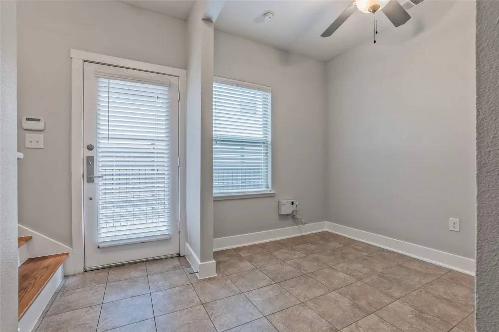 6051 Ross Avenue #110 Dallas, TX 75206