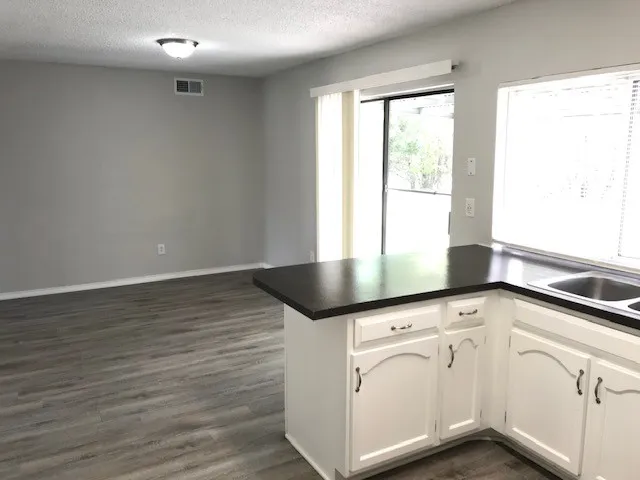 1601 Meridian Way Garland, TX 75040