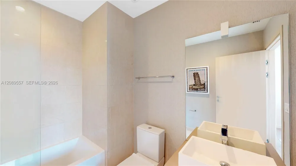 1000 Brickell Plaza #1812 Miami, FL 33131
