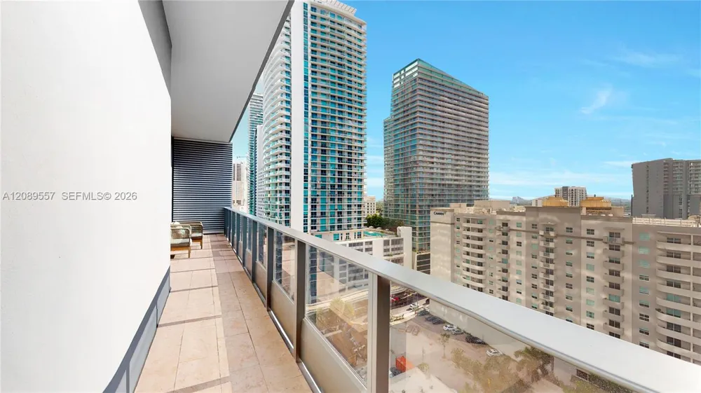 1000 Brickell Plaza #1812 Miami, FL 33131