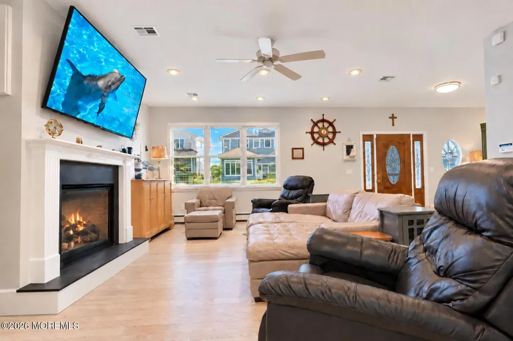 121 Camden Avenue Lavallette, NJ 08735