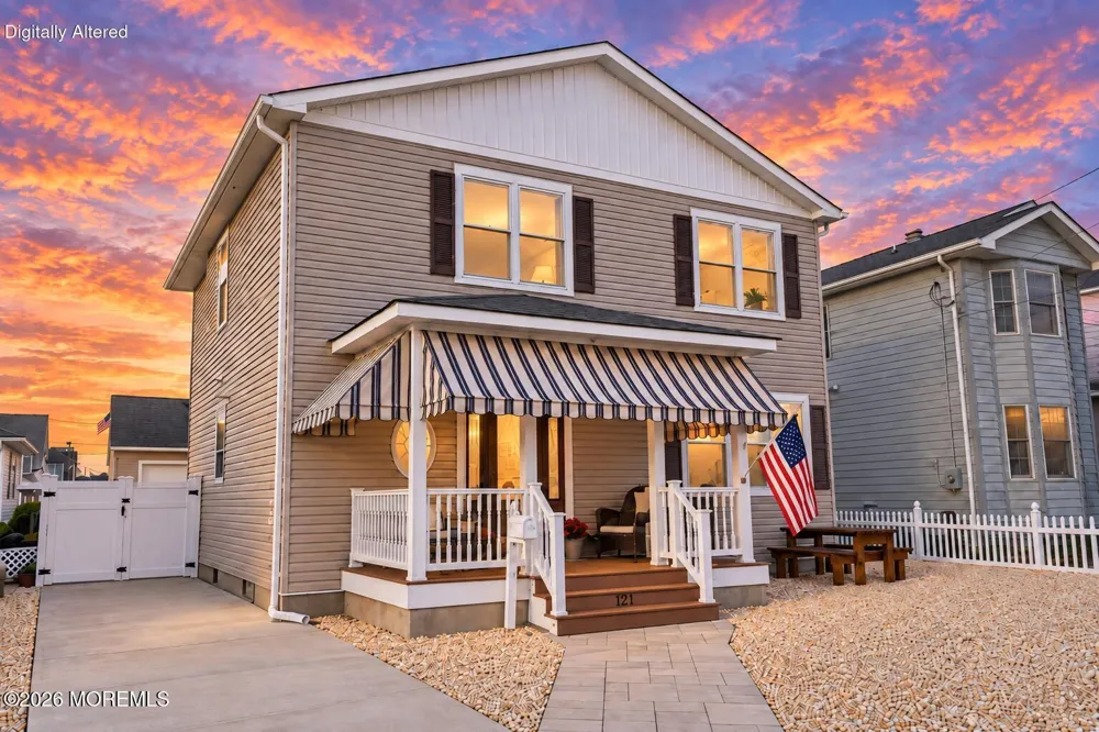 121 Camden Avenue Lavallette, NJ 08735